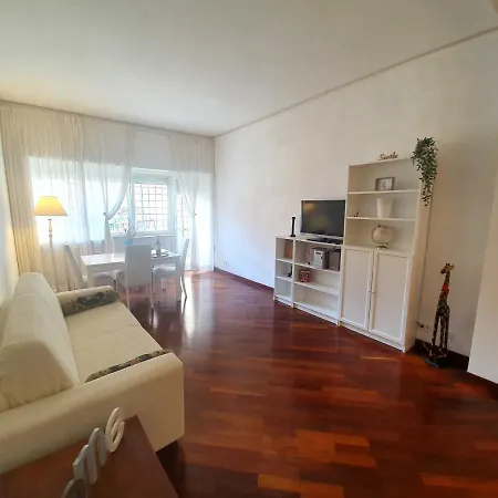 Luminoso Pamphili * Rome