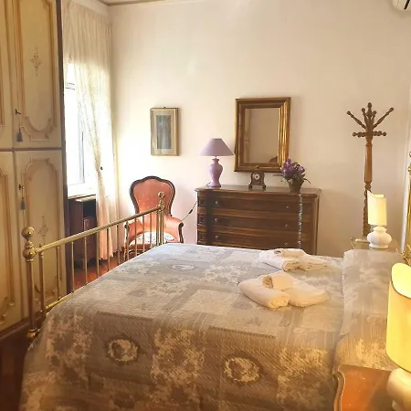 Luminoso Pamphili * Rome