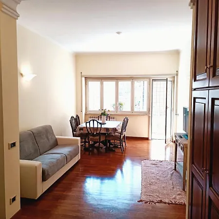 Luminoso Pamphili Appartement Rome